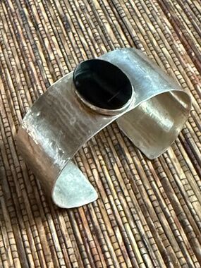 T. Shea Sterling Silver Cuff Onyx Timothy Shea Artisan Bracelet Mid Century MCM